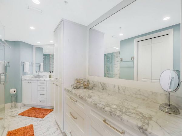 Gulf Front Two Bedroom Vacation Condo in Marco Island