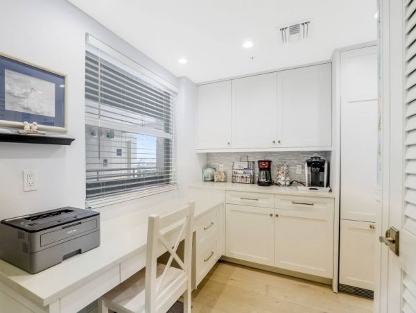 Gulf Front Two Bedroom Vacation Condo in Marco Island
