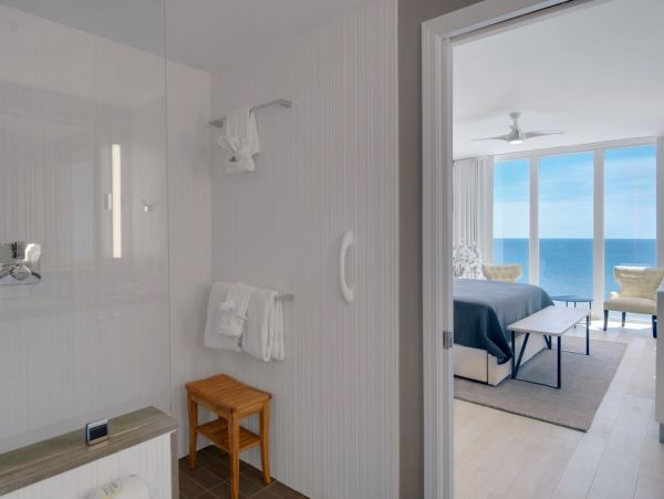 Navarre Beach Three Bedroom Gulf Front Rental Condo