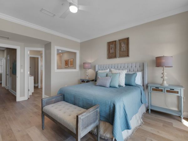 Luxury Oceanfront Vacation Townhome in Navarre Beach