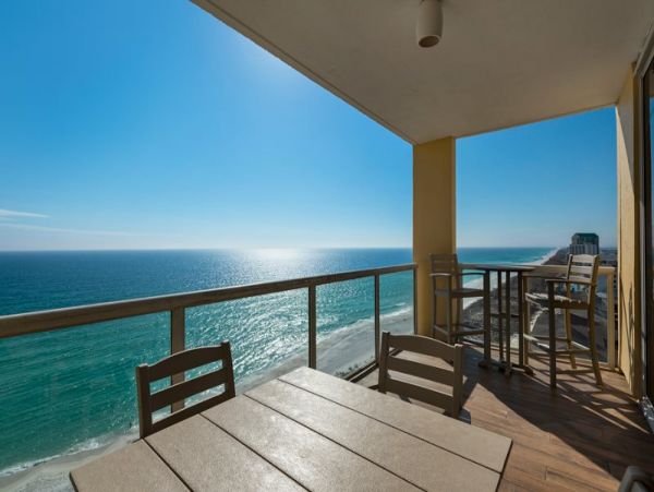 Gulf Front Three Bedroom Vacation Rental in Navarre Beach