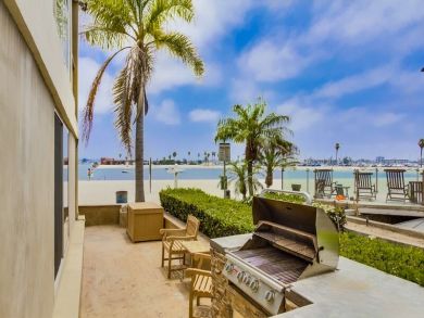 Bay Beachfront 3 Bedroom Vacation Rental in Mission Beach