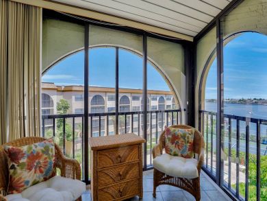 One Bedroom Walk to Beach Vacation Condo in Marco Island