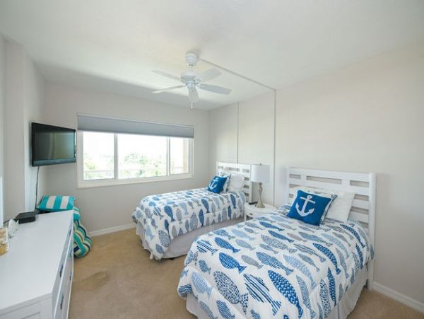 Great Value Holmes Beach Two Bedroom Gulf Front Rental Condo