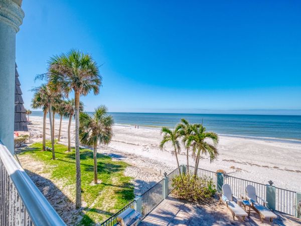 Luxury Beachfront Home on Indian Rocks Beach