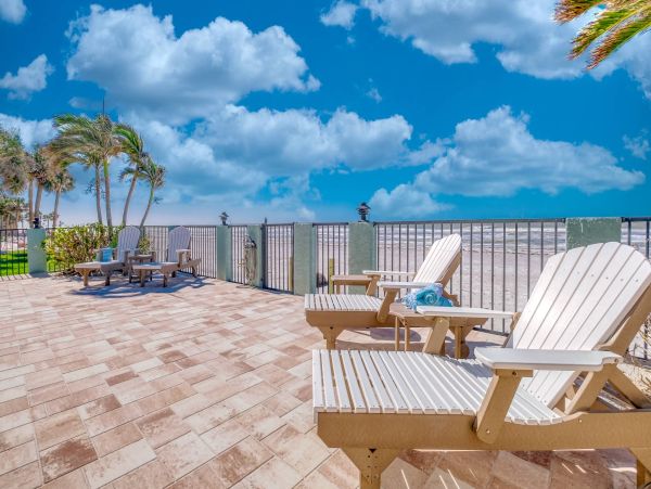 Luxury Beachfront Home on Indian Rocks Beach