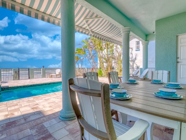 Indian Rocks Beach Gulf-Front Home With Private Pool