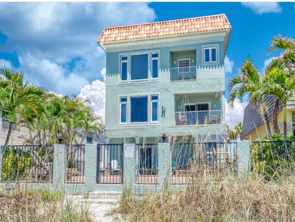 Indian Rocks Beach Gulf-Front Home With Private Pool