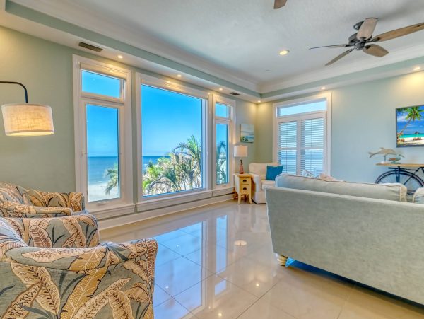 Indian Rocks Beach Gulf-Front Home With Private Pool