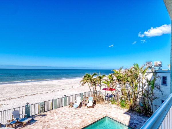 Indian Rocks Beach Gulf-Front Home With Private Pool