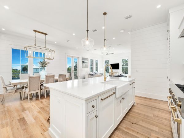 Eight Bedroom Luxury Vacation Home Miramar Beach