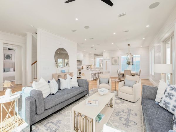 Eight Bedroom Luxury Vacation Home Miramar Beach