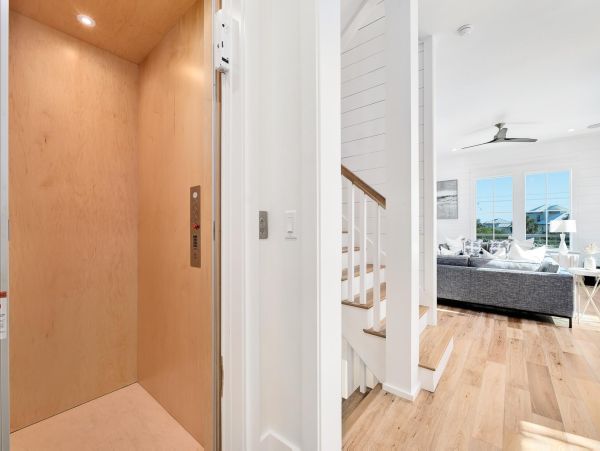 Eight Bedroom Luxury Vacation Home Miramar Beach