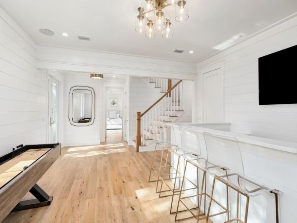 Eight Bedroom Luxury Vacation Home Miramar Beach