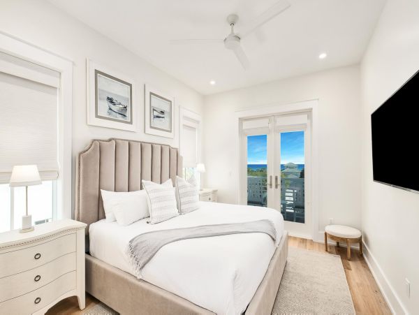 Eight Bedroom Luxury Vacation Home Miramar Beach