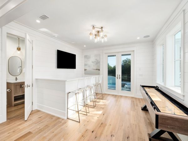Eight Bedroom Luxury Vacation Home Miramar Beach
