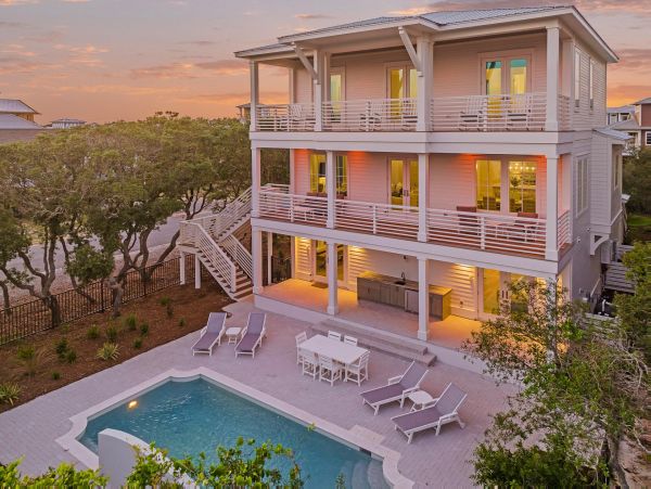 Eight Bedroom Luxury Vacation Home Miramar Beach