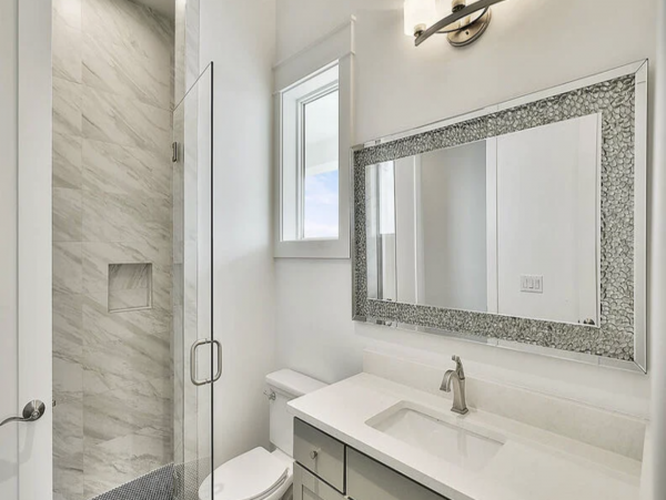 20 Yards from the Beach Access Sleeps 30 WOW!