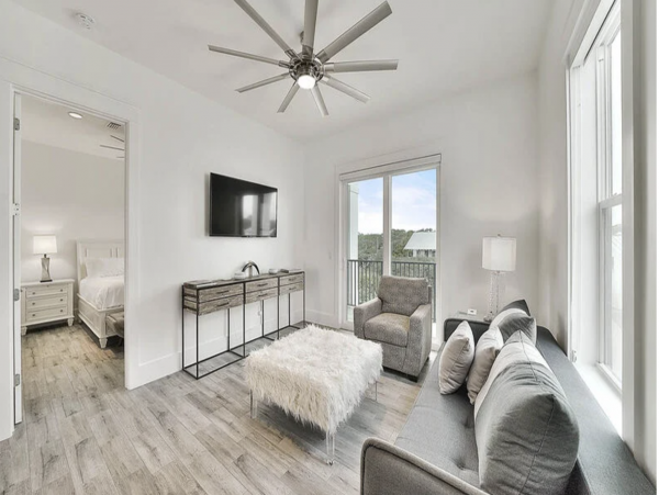 20 Yards from the Beach Access Sleeps 30 WOW!