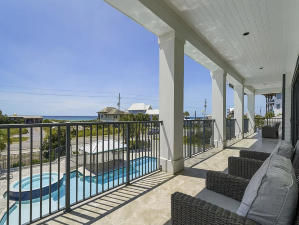 20 Yards from the Beach Access Sleeps 30 WOW!