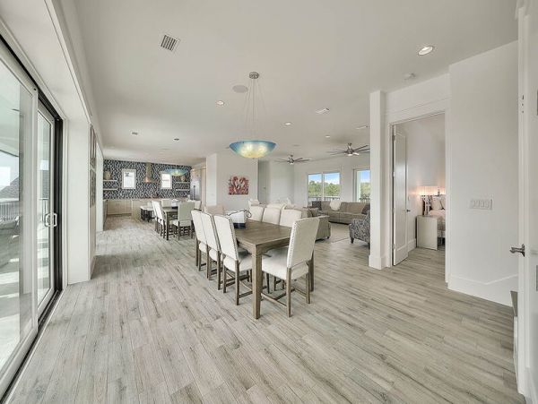 20 Yards from the Beach Access Sleeps 30 WOW!