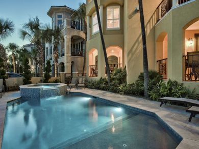 Tuscan Style luxury Gulf Views One Min to Beach
