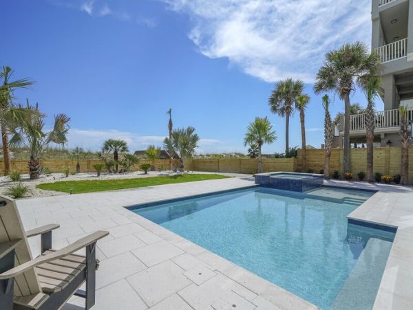 Luxury Vacation Rental Home in Destin with Gulf Views