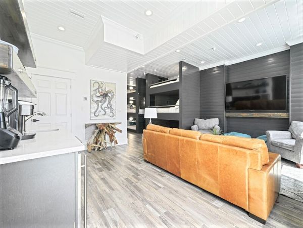 Luxury Vacation Rental Home in Destin with Gulf Views
