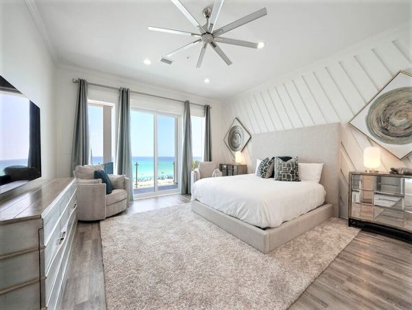 Luxury Vacation Rental Home in Destin with Gulf Views