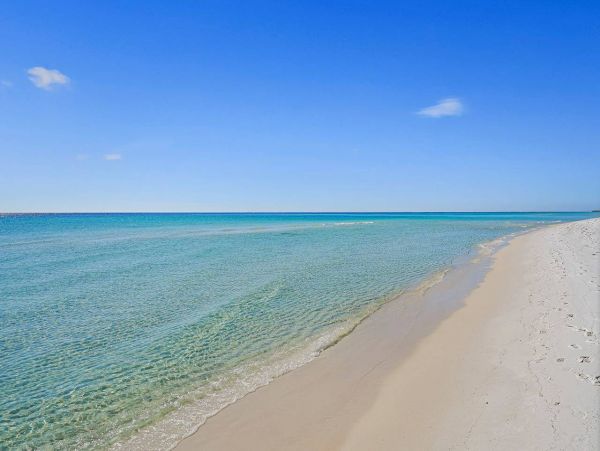 Luxury Vacation Rental Home in Destin with Gulf Views
