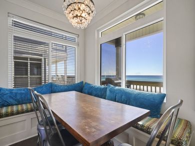 Gulf-Front Panoramic Views Luxury All The Way