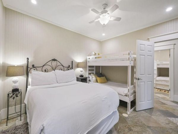 On Beach Santa Rosa Vacation Home Five Bedrooms Gulf Views