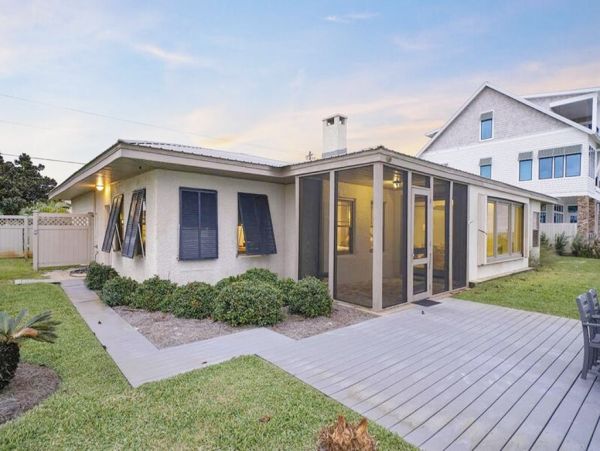 On Beach Santa Rosa Vacation Home Five Bedrooms Gulf Views