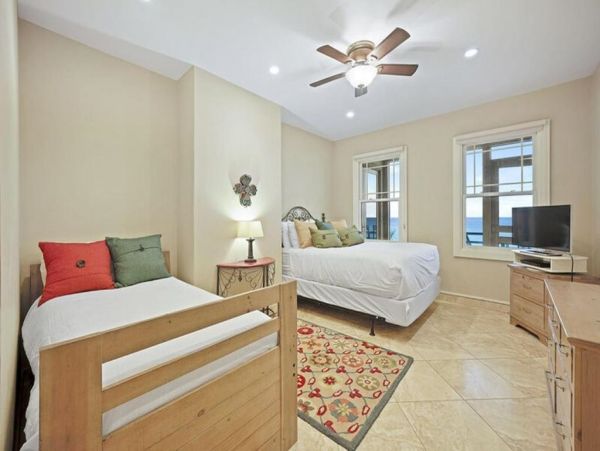 On Beach Santa Rosa Vacation Home Five Bedrooms Gulf Views