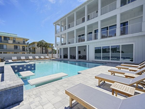 The Ultimate Luxury Pool, 9 Bedrooms Theatre!