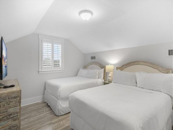 30A Luxury 7 Bdm Vacation Home in Seagrove Beach Sleeps 24