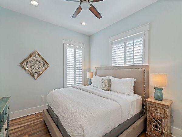 30A Luxury 7 Bdm Vacation Home in Seagrove Beach Sleeps 24