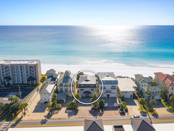 Gulf Front Miramar Beach Vacation Home 9 Bedrooms Sleeps 36