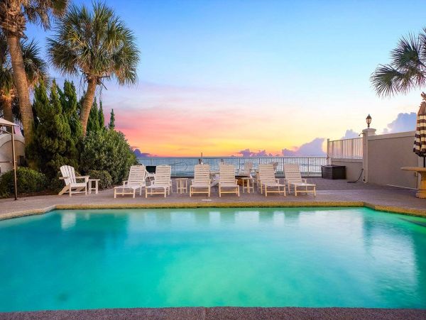 Gulf Front Miramar Beach Vacation Home 9 Bedrooms Sleeps 36