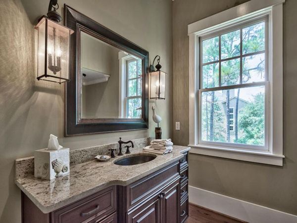 Beautiful 6 Bedroom Home Sleeps 14 Guests Community Pool