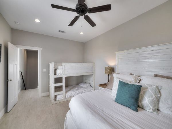 Miramar Beach Fabulous Seven Bedroom Vacation Home