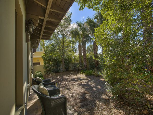 Short Walk to Beach Miramar Vacation Home Private Pool
