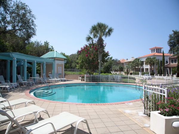 Short Walk to Beach Miramar Vacation Home Private Pool