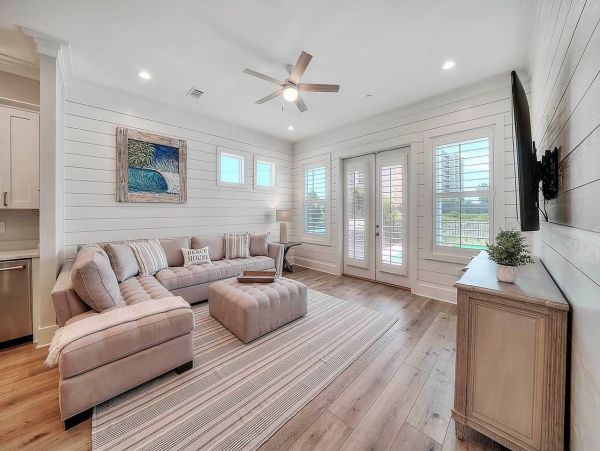 Spacious and Luxurious Family Home with Private Pool & Spa