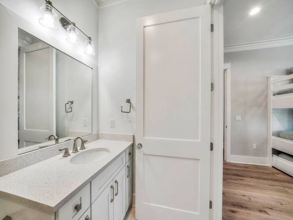 Spacious and Luxurious Family Home with Private Pool & Spa