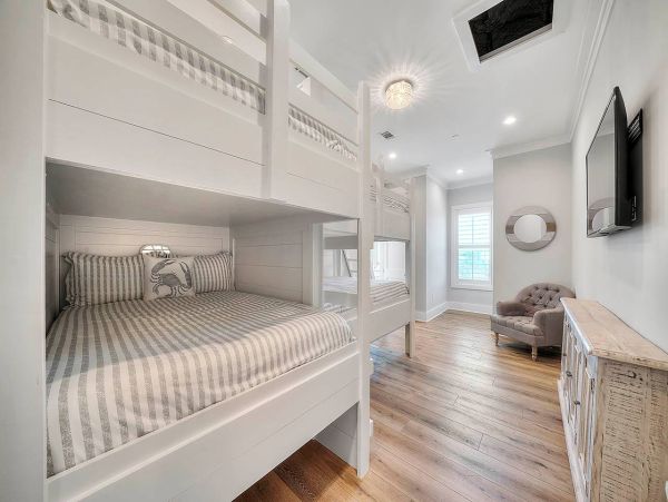 Spacious and Luxurious Family Home with Private Pool & Spa