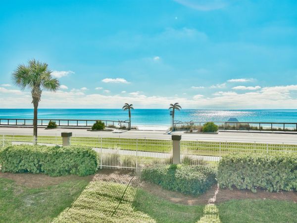 Penthouse Luxury Awaits Your Arrival
