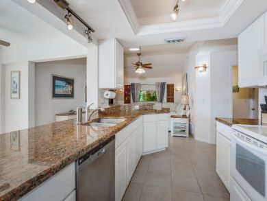Canal Front 3 Bedroom Home Pool & Dock in Cape Coral