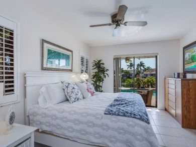 Canal Front 3 Bedroom Home Pool & Dock in Cape Coral