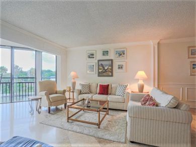 Longboat Key  2 Bedrooms Condo Bay Views Sleeps 4 Guests